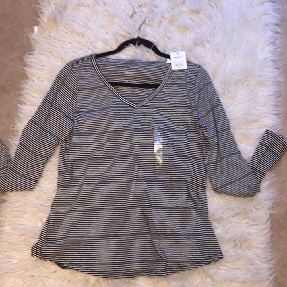 Striped Everyday Long Sleeve Tee✨